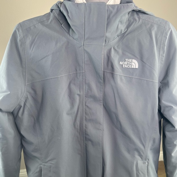 The North Face Women's Carto Triclimate Jacket, Small, Gray - Picture 14 of 16